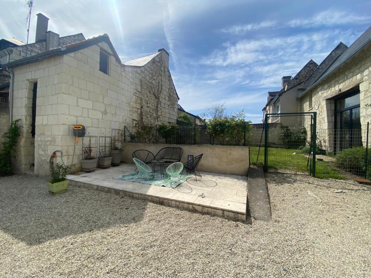 Studio Indre Climatise, La Halte De Cuze, Aux Abords De La Loire A Velo Huismes Exterior photo