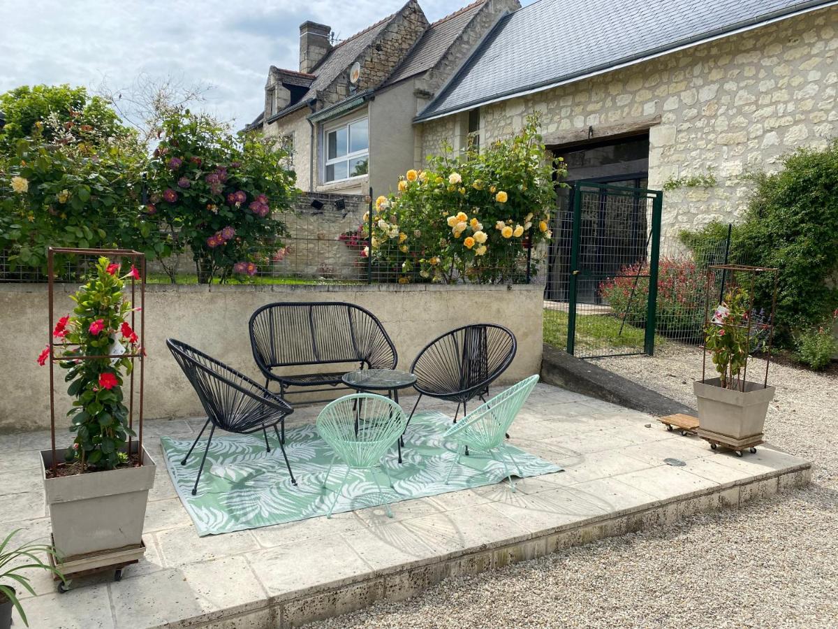 Studio Indre Climatise, La Halte De Cuze, Aux Abords De La Loire A Velo Huismes Exterior photo